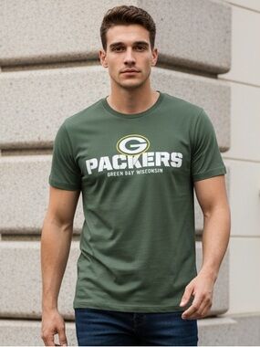 NWOT NFL Apparel Unisex Green Short Sleeve Tee Shirt Green Bay Packers - Size XL